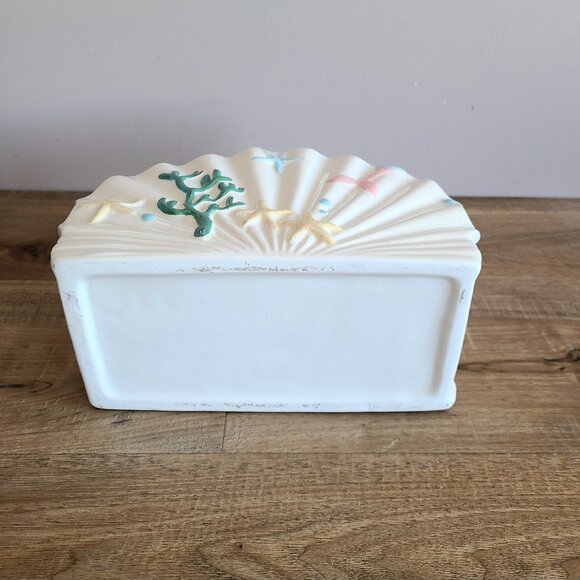 Large 9 3/4'' long, 6'' tall ceramic shell shape luster finish planter. - Picture 9 of 9